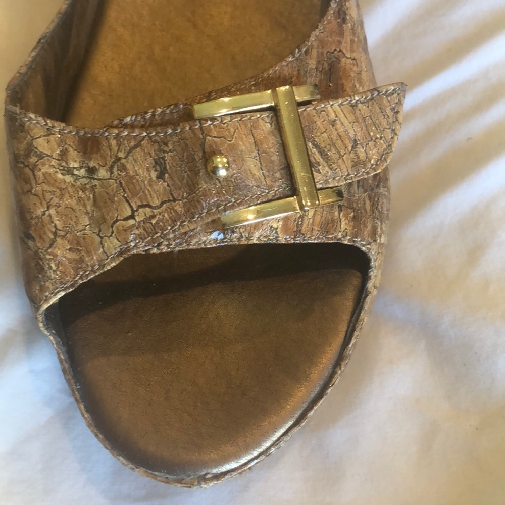 Gently Worn Moda Brown Python Leather Clog Sandals - image 3